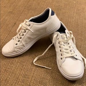 Mens Perry Ellis Portfolio Sneakers. Size 11.